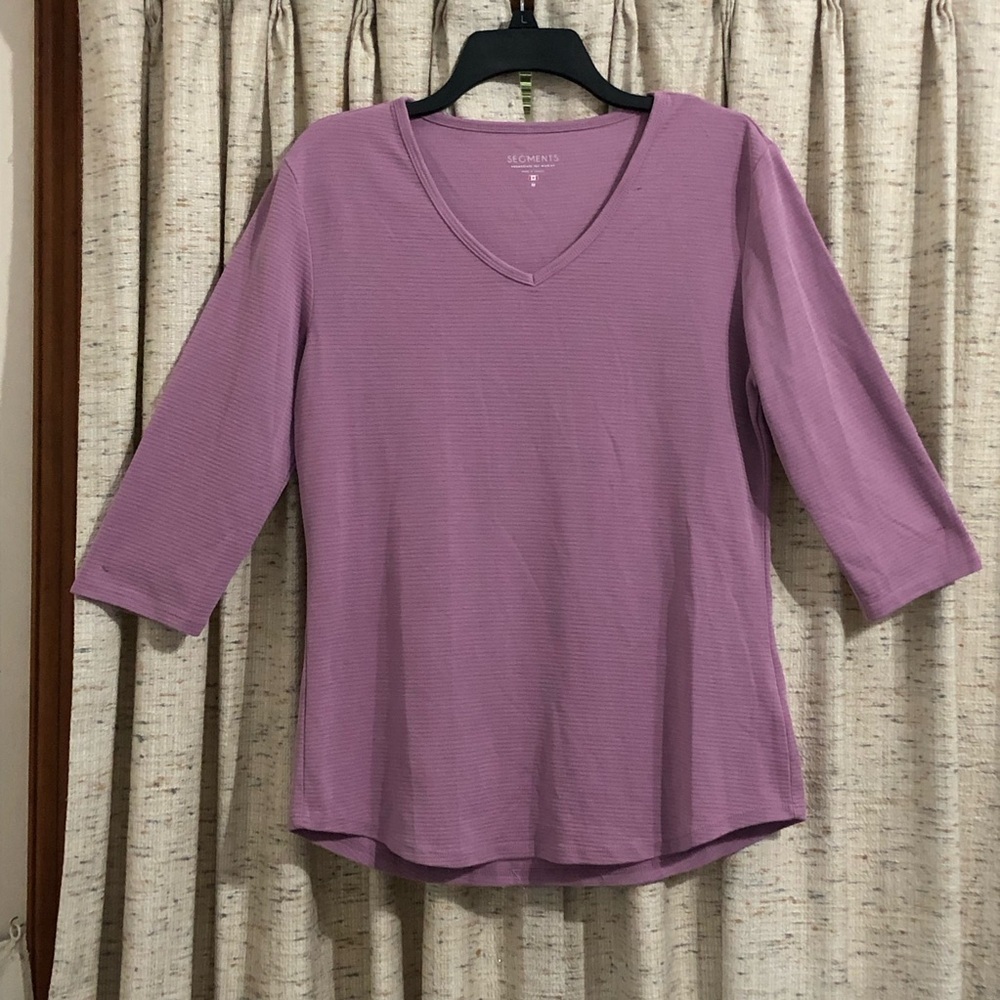 Seg'ments V-Neck 3/4 Sleeve Shirt